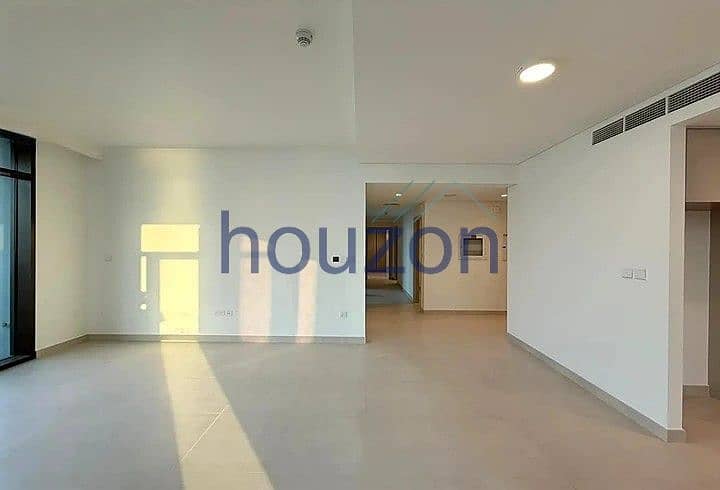 Spacious 3BR | Brand New | Chiller Free - Image 6