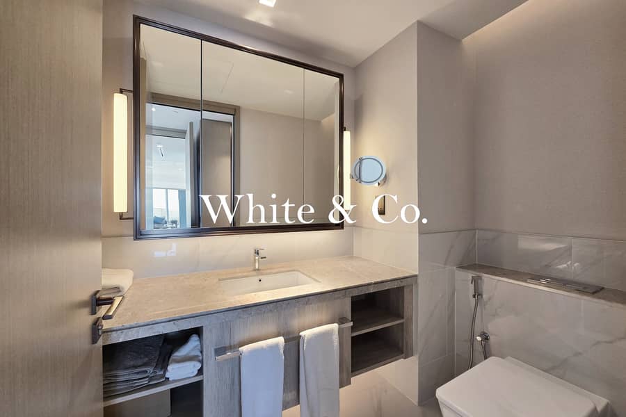 Sky Collection | Closed Kitchen | Burj Views - Image 6