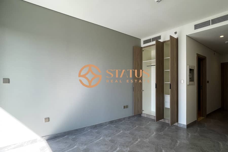 Full Canal View | Middle Floor | Brand New Studio