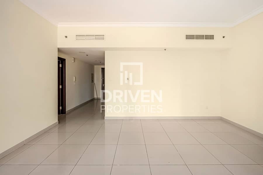 Ready to move in | Low Floor | Spacious Layout