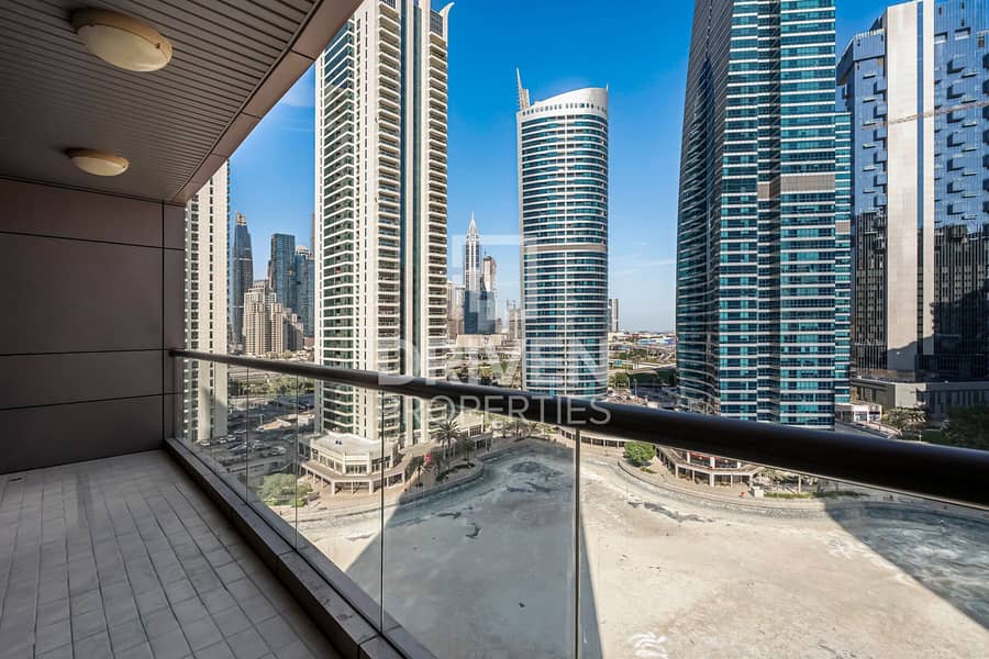 Ready to move in | Low Floor | Spacious Layout