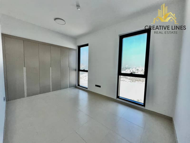 Brand New Ready To Move Spacious 3 Bedroom Apartment