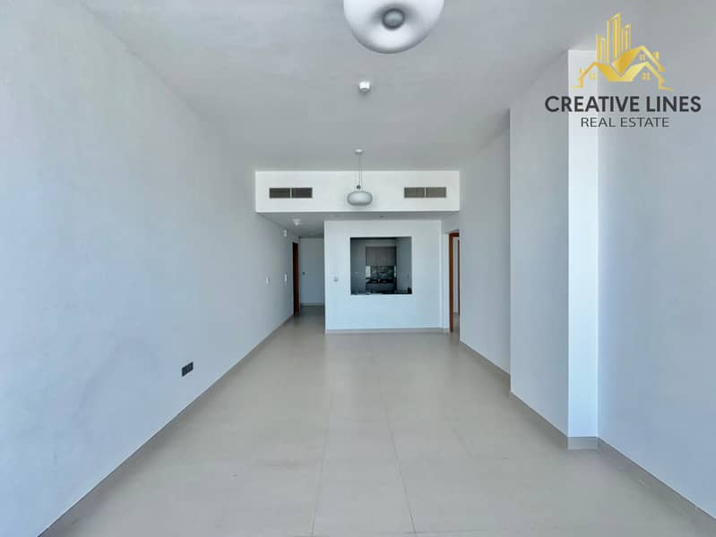 Brand New Ready To Move Spacious 3 Bedroom Apartment