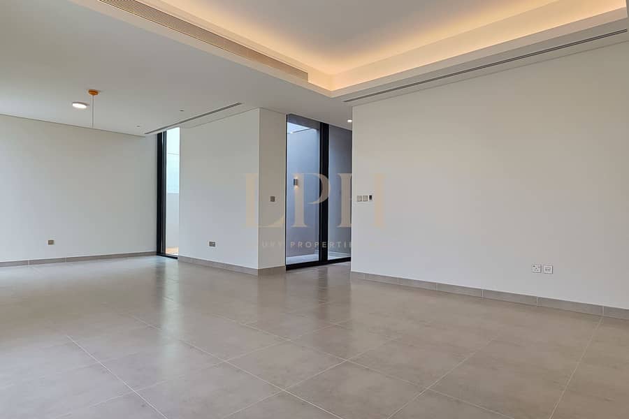 Brand New | Corner Unit | Biggest Plot - Image 8