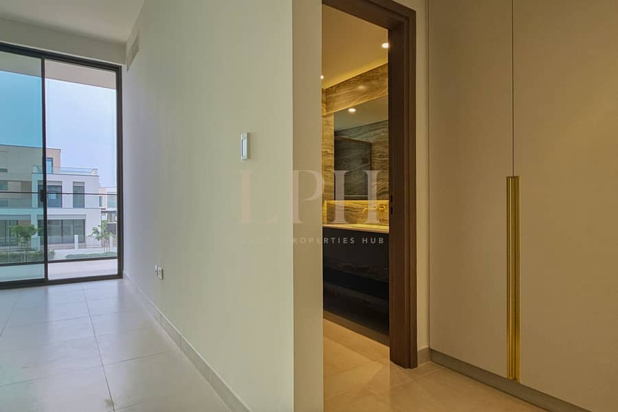 Brand New | Corner Unit | Biggest Plot - Image 20