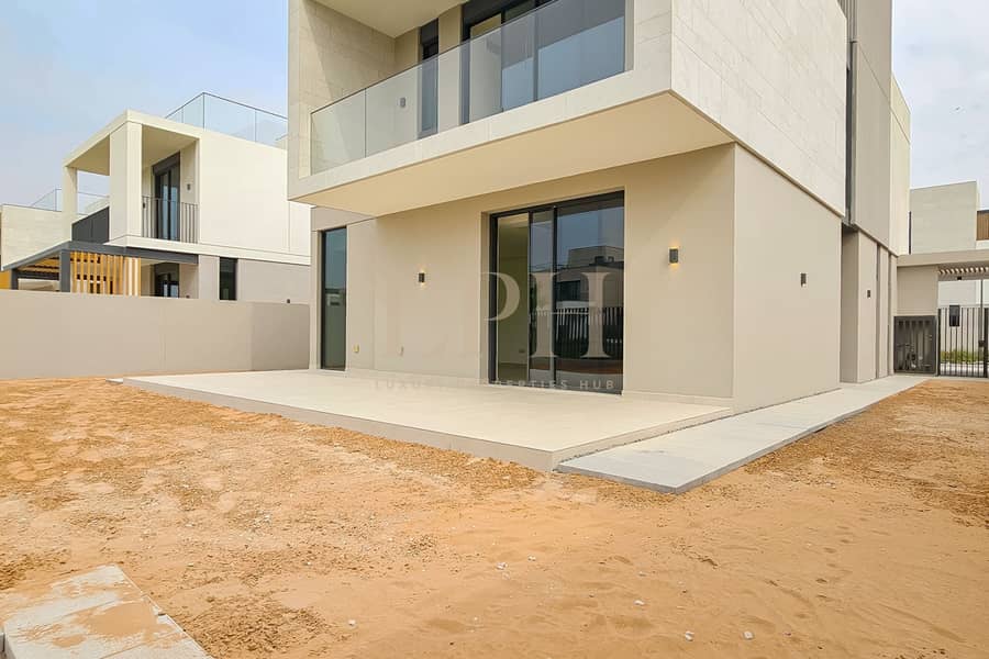 Brand New | Corner Unit | Biggest Plot - Image 21