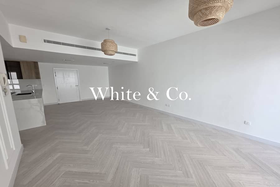 Fully Upgraded 1BR | Pool View | Vacant