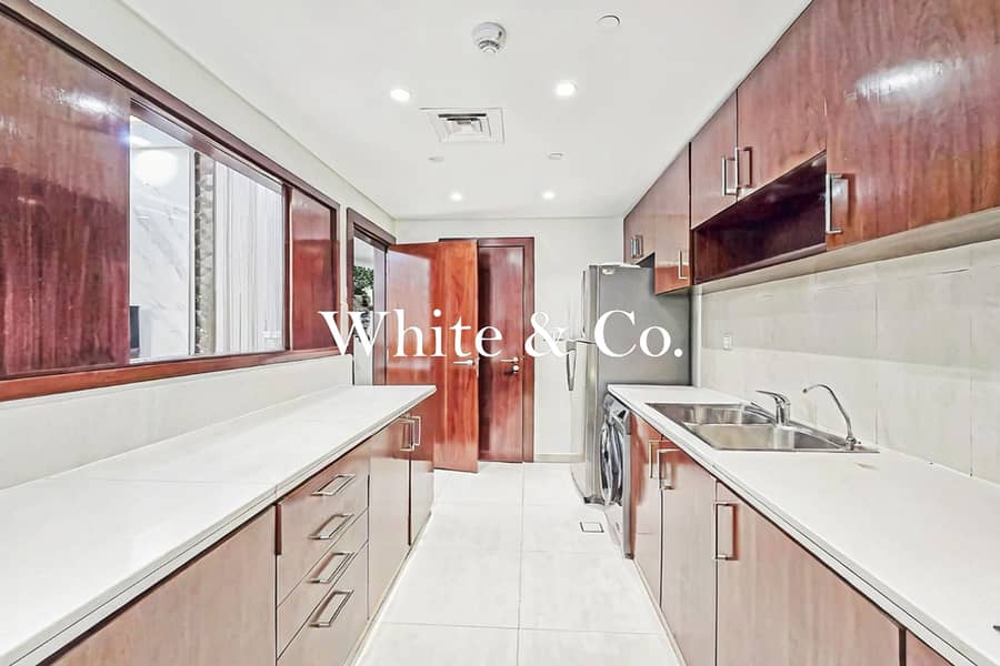 Must -See | Luxury Living | 3 Bedrooms