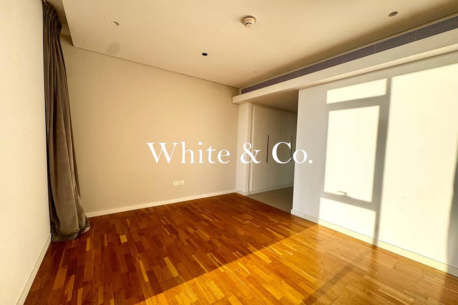 Sea and Garden View | High Floor | Vacant - Image 7