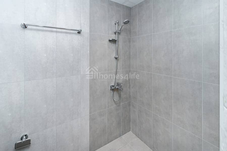 3 BEDS + MAIDS ROOM | READY TO RENT | VACANT - Image 16