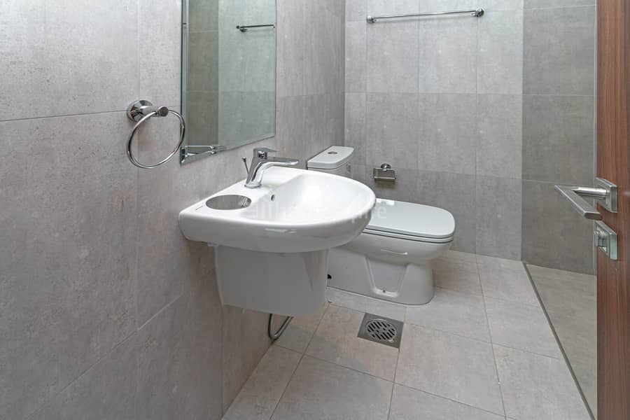 3 BEDS + MAIDS ROOM | READY TO RENT | VACANT - Image 29