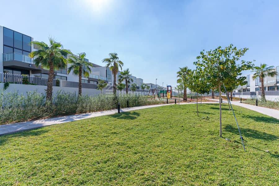 3 BEDS + MAIDS ROOM | READY TO RENT | VACANT - Image 47