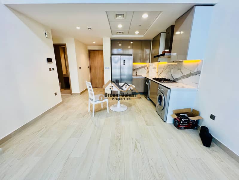 Corner Unit - Pool View | Ready To Move