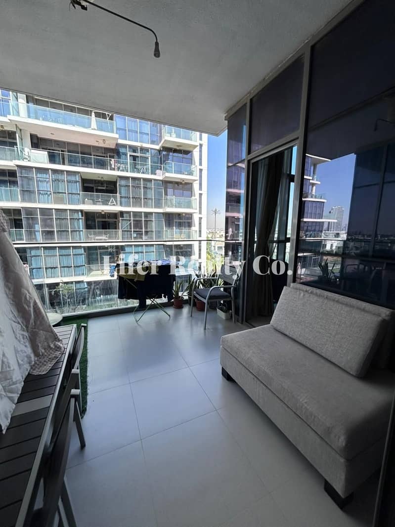 SPACIOUS LAYOUT I GOLF AND COMMUNITY VIEW I VACANT