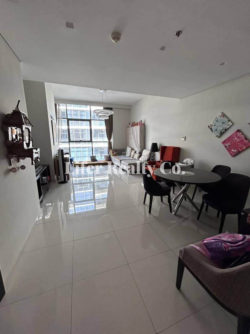 SPACIOUS LAYOUT I GOLF AND COMMUNITY VIEW I VACANT - Image 9