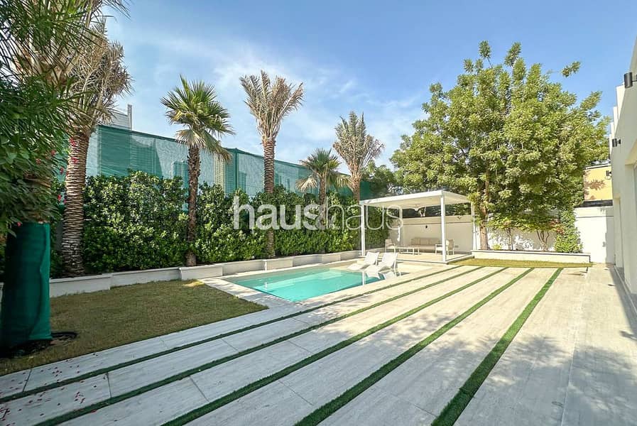 Luxury villa-Fully Renovated-Pool and Elevator