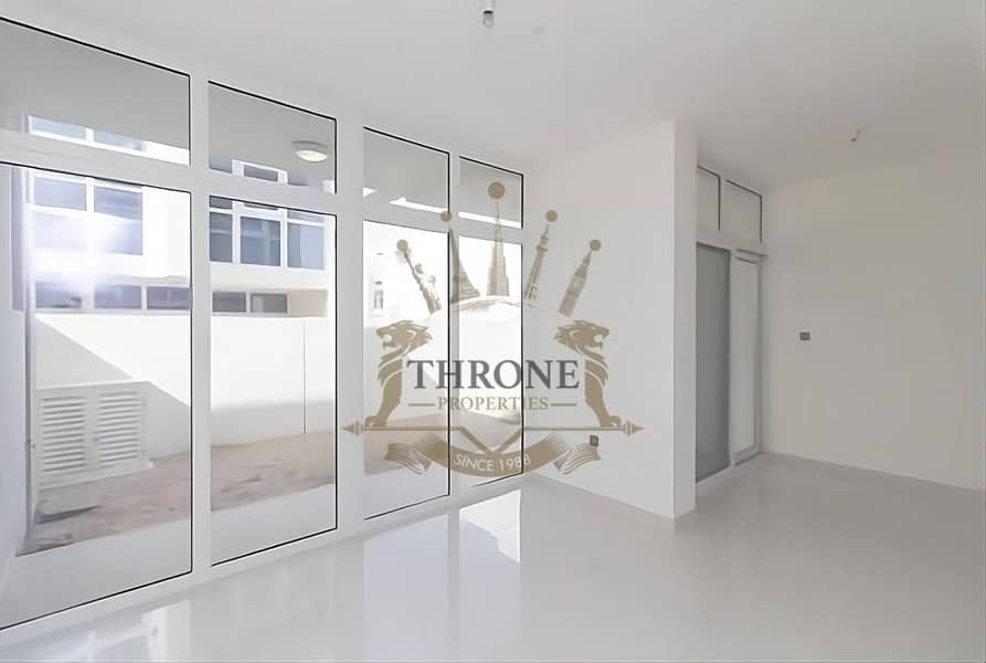 Single Row | Vacant Soon | Near To The Amenties