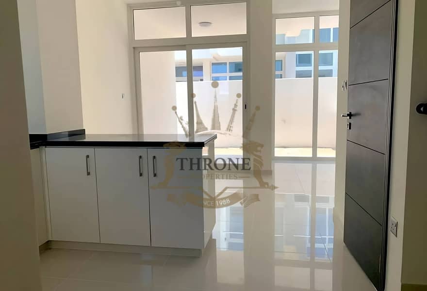 Single Row | Vacant Soon | Near To The Amenties - Image 14