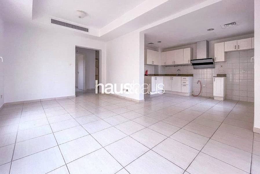 Well Maintained 4E | Large Plot | Tenanted - Image 7