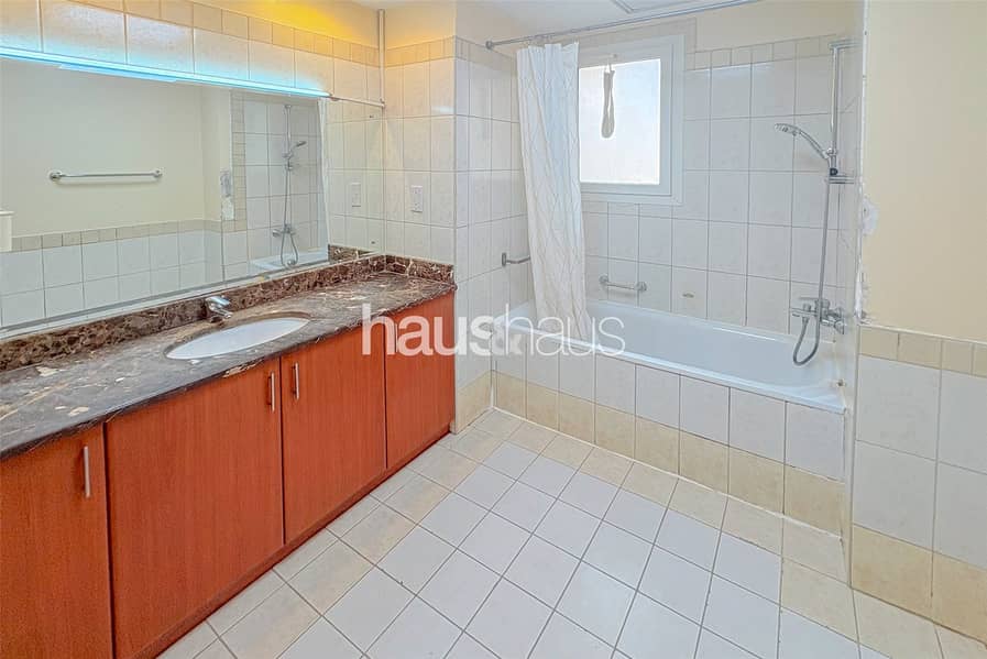 Large Layout | Good Conditon | Available February - Image 7