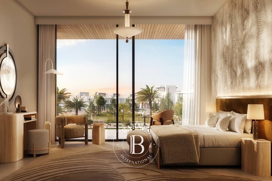 Single Row | Genuine Resale | Huge Layout