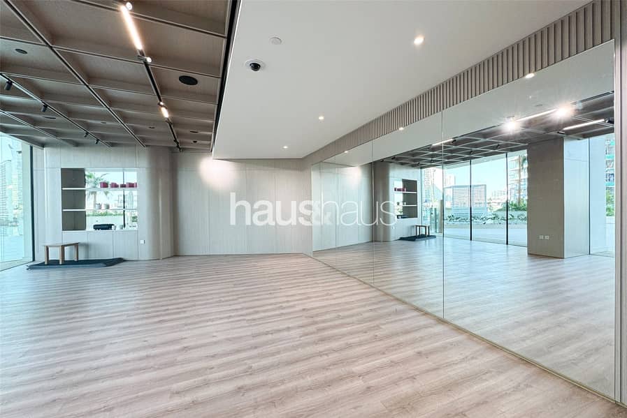 Vacant | Best View | High Floor | Fully Furnished - Image 20