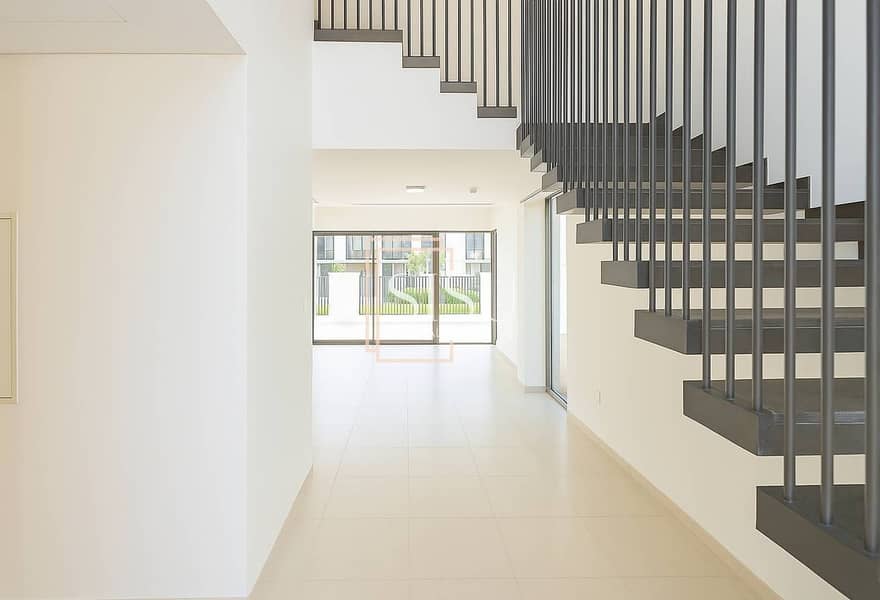 Park Facing | Negotiable | Corner - Image 19