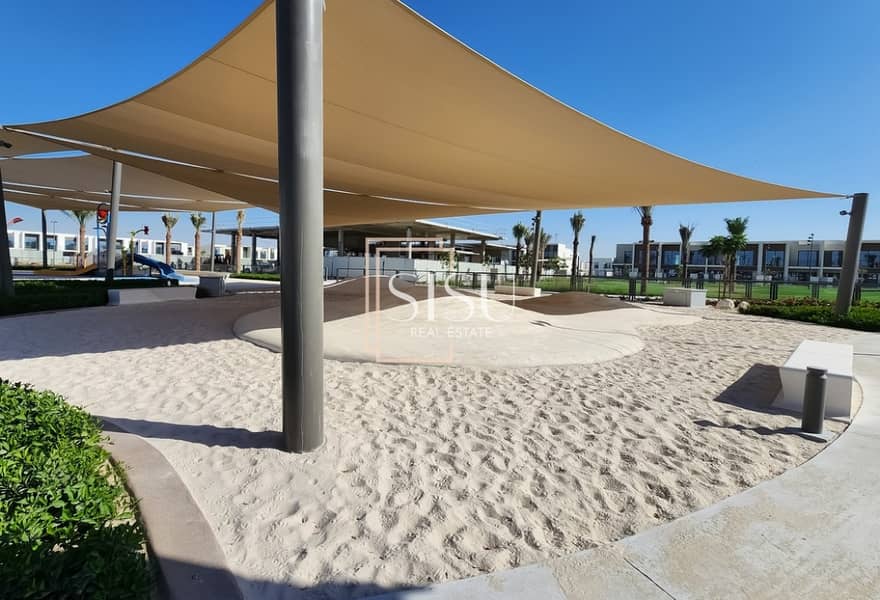 Park Facing | Negotiable | Corner - Image 32