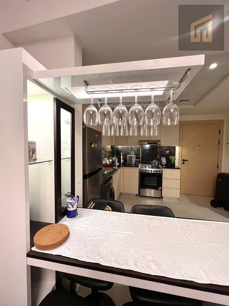 Modern 1-BHK Apartment–CREEK VIEW | SPACIOUS APARTMENT | Binghatti Avenue, - Image 6