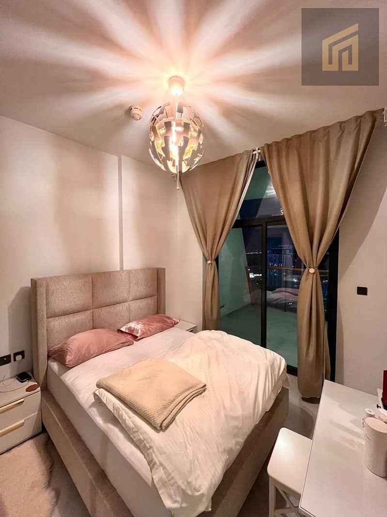 Modern 1-BHK Apartment–CREEK VIEW | SPACIOUS APARTMENT | Binghatti Avenue, - Image 10