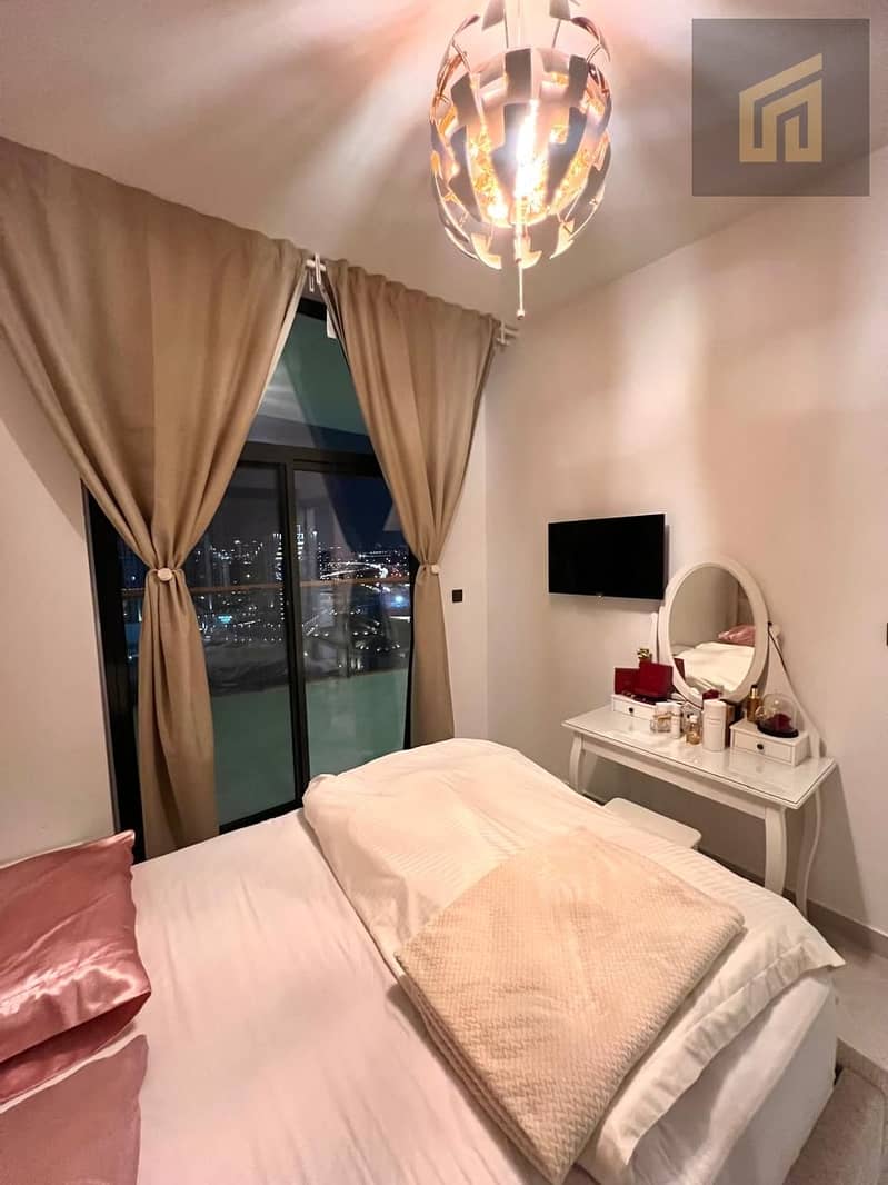 Modern 1-BHK Apartment–CREEK VIEW | SPACIOUS APARTMENT | Binghatti Avenue, - Image 12