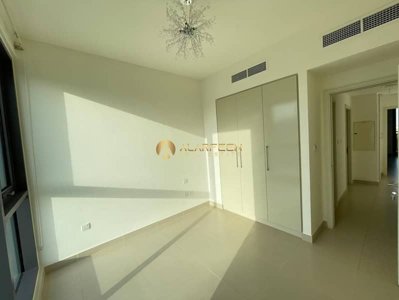 Upgraded to 4 Bedroom | Chiller Free | On the Park