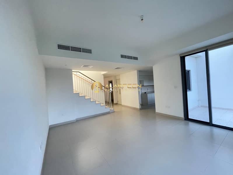 Upgraded to 4 Bedroom | Chiller Free | On the Park