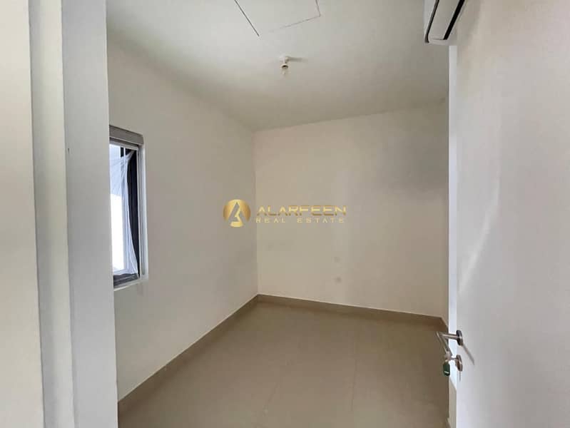 Upgraded to 4 Bedroom | Chiller Free | On the Park - Image 6