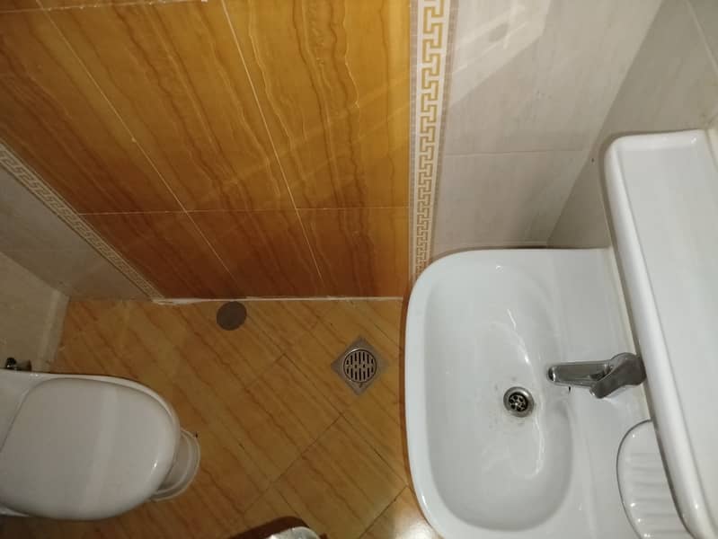 1 BHK ELEGANT APT FAMILY BLD GYM POOL MAINTENANCE FREE