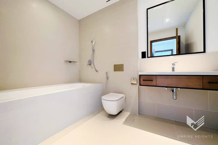 3BR Apartment | Full Marina View | Vacant - Image 7