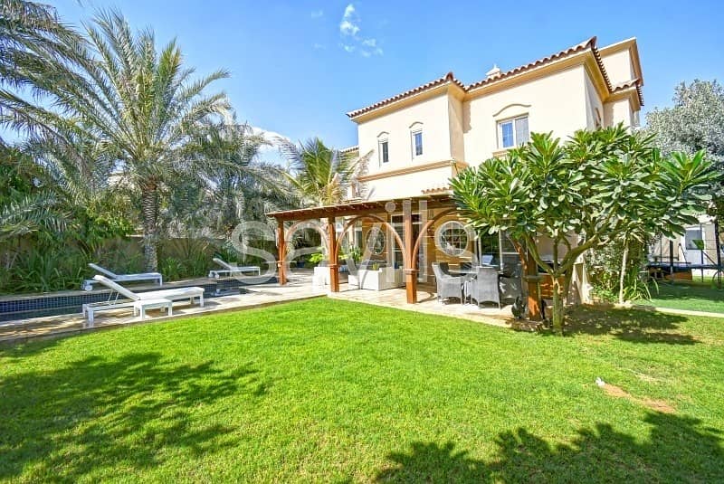 Upgraded | Extended | Family home with private pool Upgraded | Extended | Family home with private pool