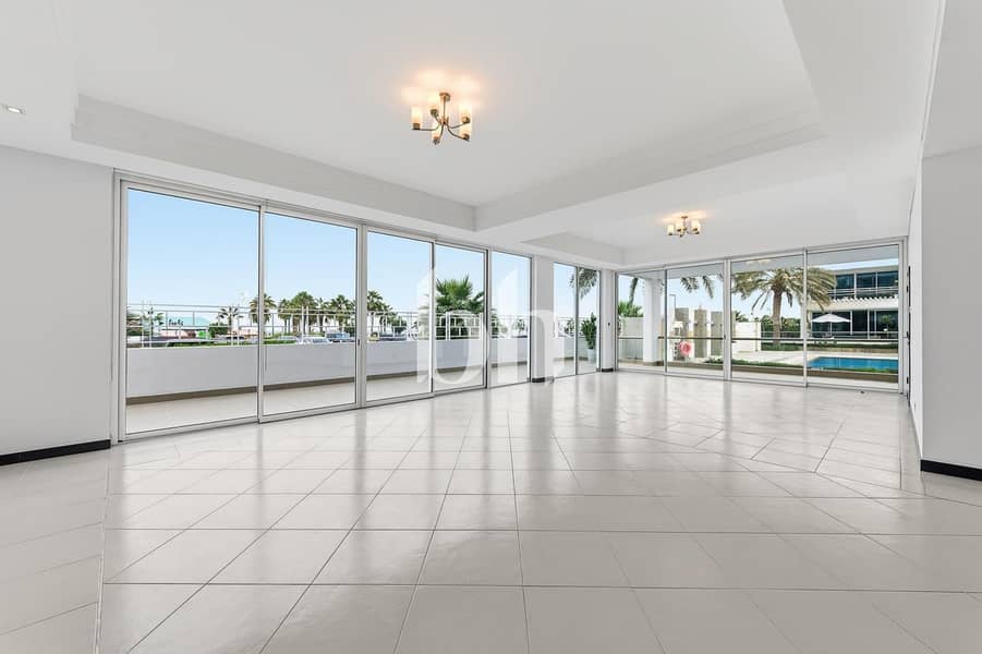 Private Parking | Beach Access | Exclusive