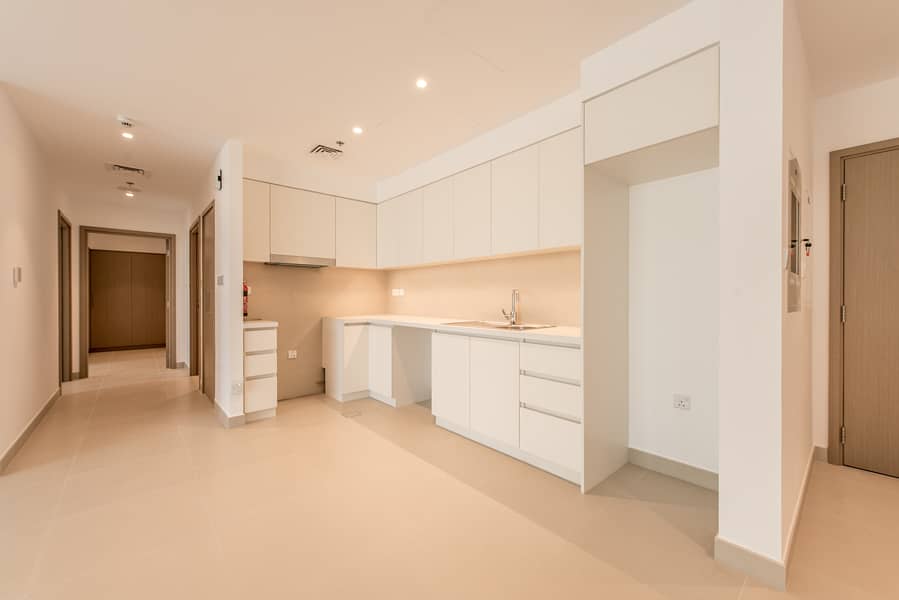 Spacious | Creek And Partial Park View | Rented