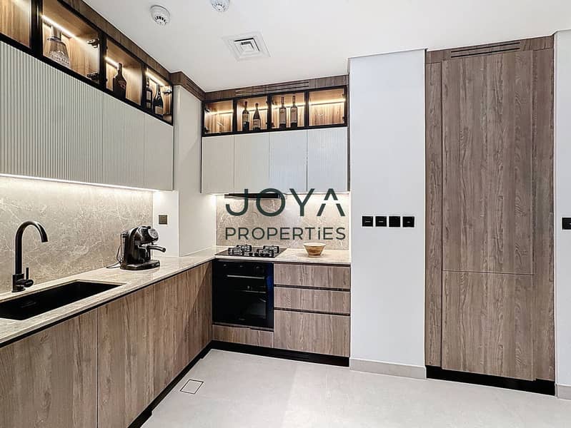 Modern Living | Premium 1BR with Balcony | West Five