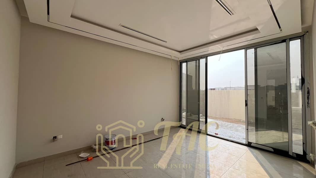 Brand New villa for rent in the Al Khawaneej area, consisting of 4 master bedrooms.