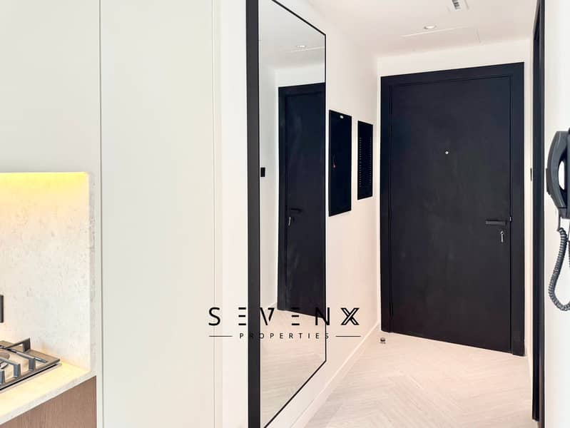 Modern Studio Converted to 1BR | Great Investment - Image 9