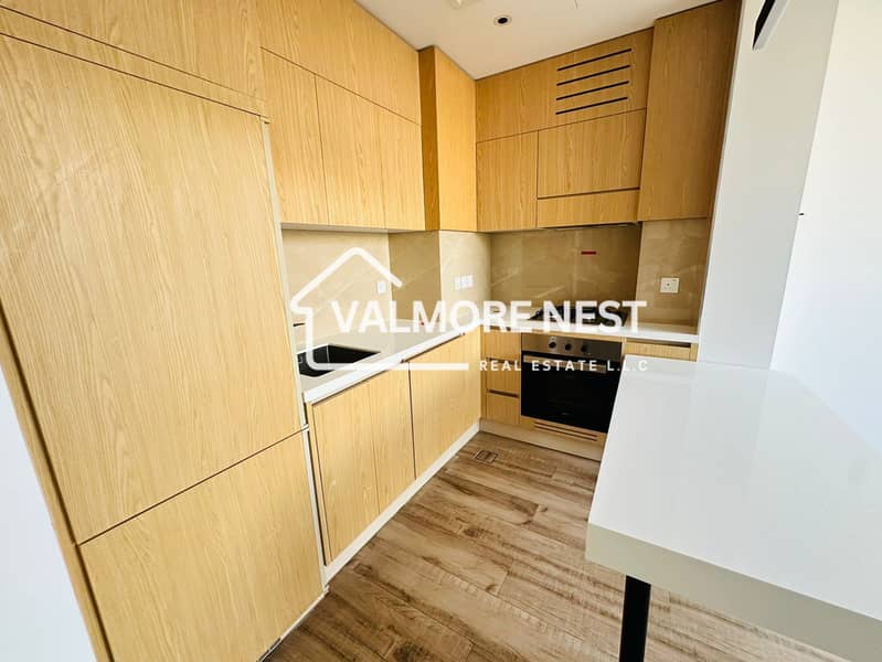 Spacious I Premium finishing I Best pick - Image 12