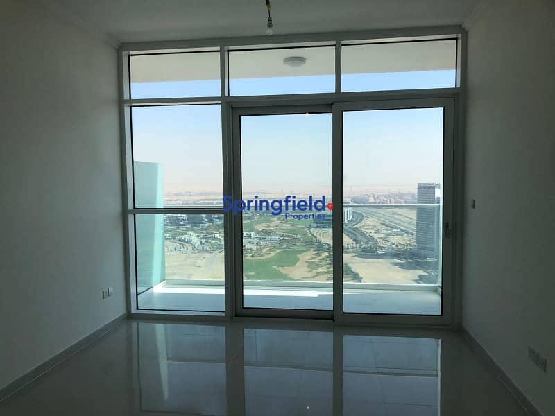 High-Floor Studio | Golf Course View | Roi - Image 6