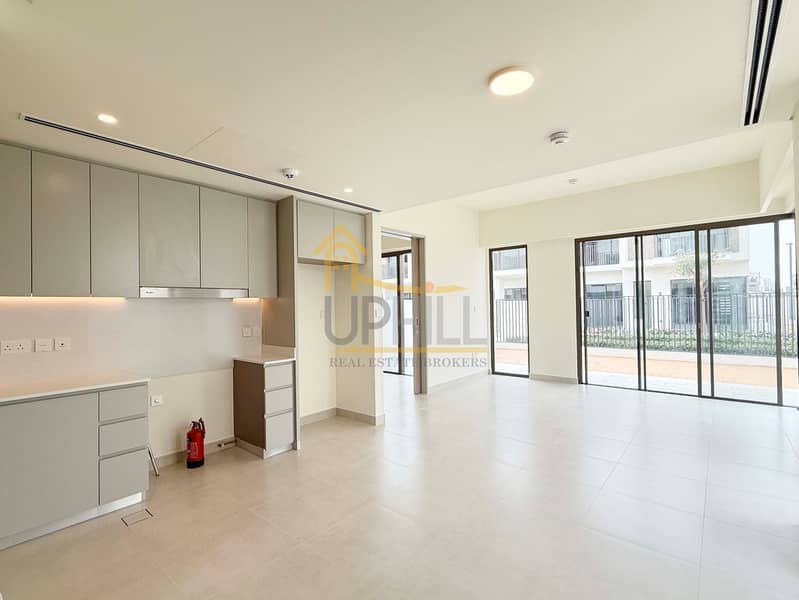 Brand New - Bright 4 Beds TH Ready Now