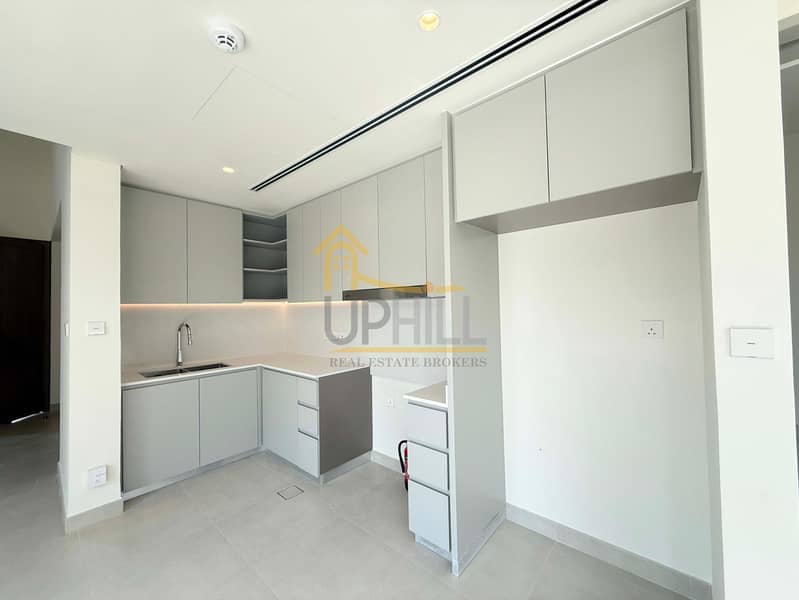 Brand New - Bright 4 Beds TH Ready Now