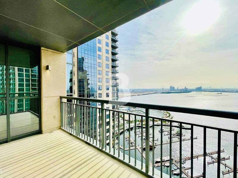 Stunning Skyline View | Burj Khalifa | Spacious - Image 13