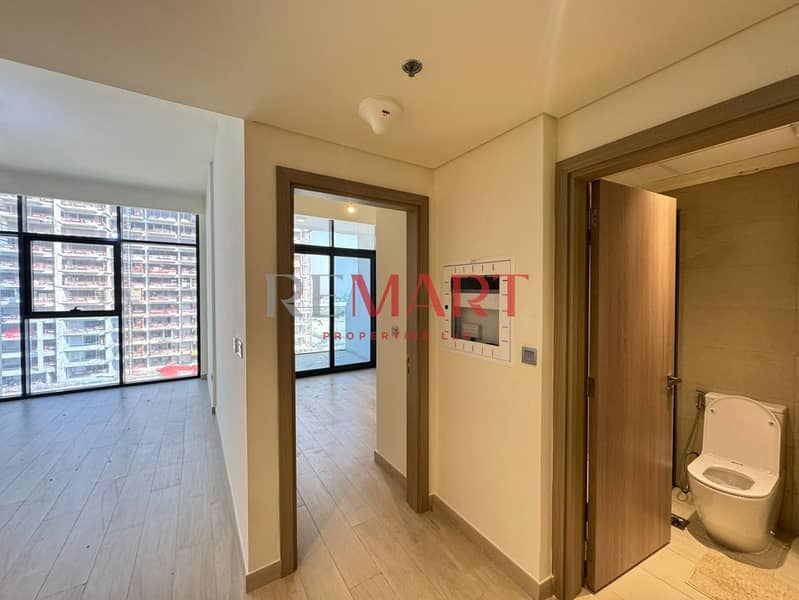 1-Bedroom Apartment for Sale in Azizi Riviera 42 – Prime Location | High ROI - Image 6