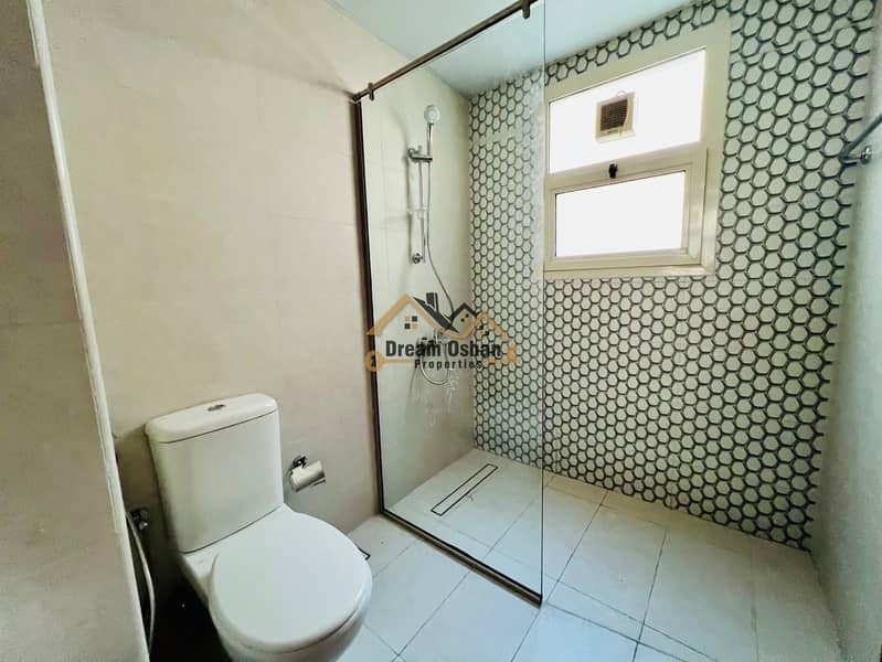 Specious 2BHK+Balcony / Near To Metro / Renovated - Image 6