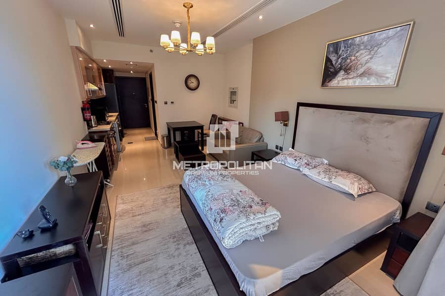 Burj Khalifa View | Vacant | Mid Floor - Image 8